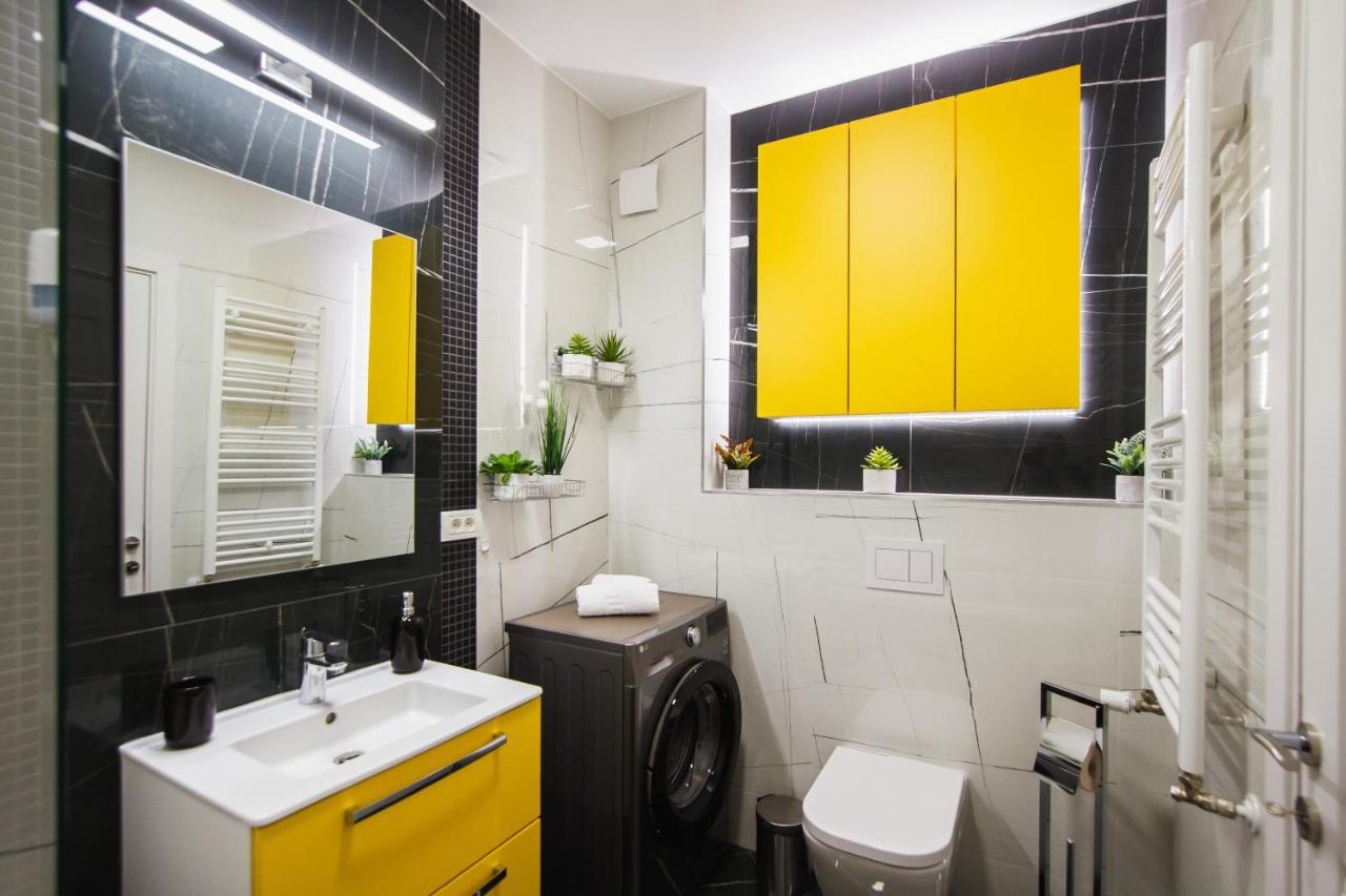 Romantic Getaway At West Residence Oradea Εξωτερικό φωτογραφία